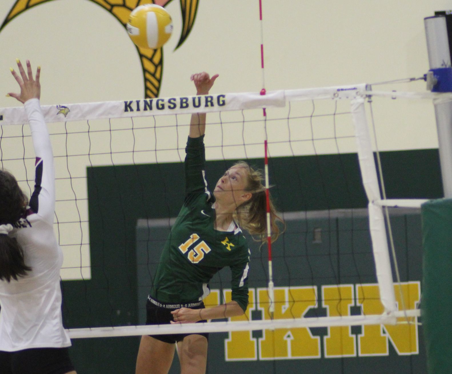 Vikings drop home opener